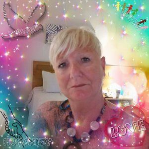 Meet your Posher, Ritarose - Moving Sale